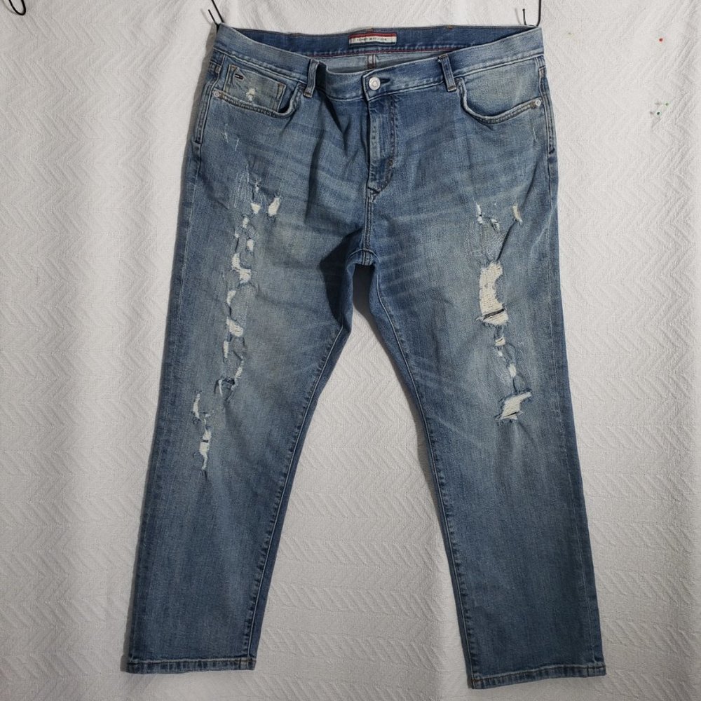 Tommy Hilfiger Limited H Jeans 42W 30L Red Straight Leg Destroyed Denim Europe
